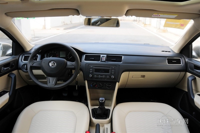 2015款 1.6L 手動智選型