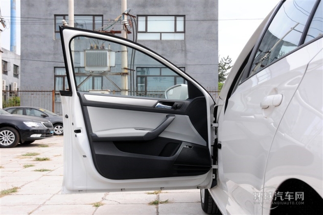 2015款 1.6L 手動優選型