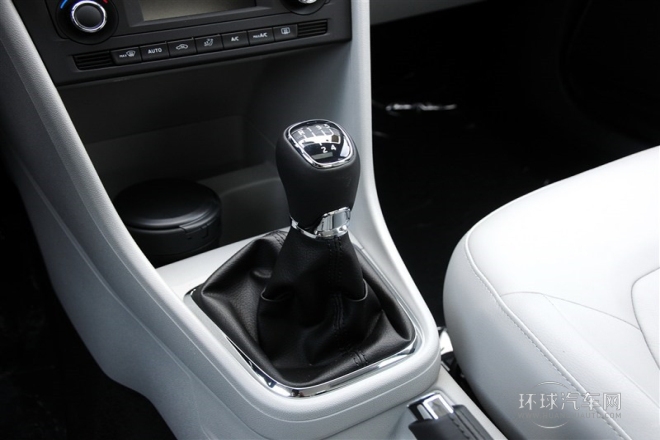 2015款 1.6L 手動優選型