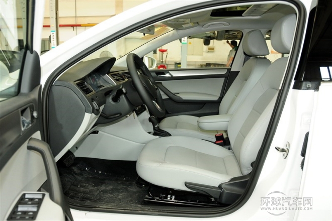 2015款 1.6L 自動優(yōu)選型