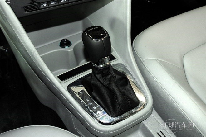 2015款 1.6L 自動優選型