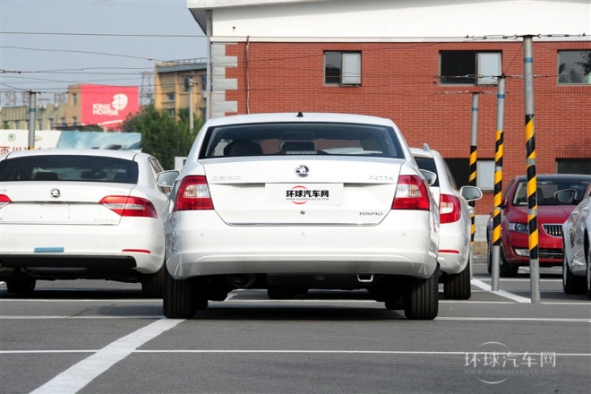 2015款 1.6L 自動優選型