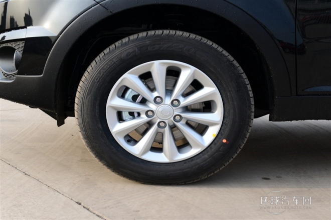 2015款 2.0L 兩驅自動致純版