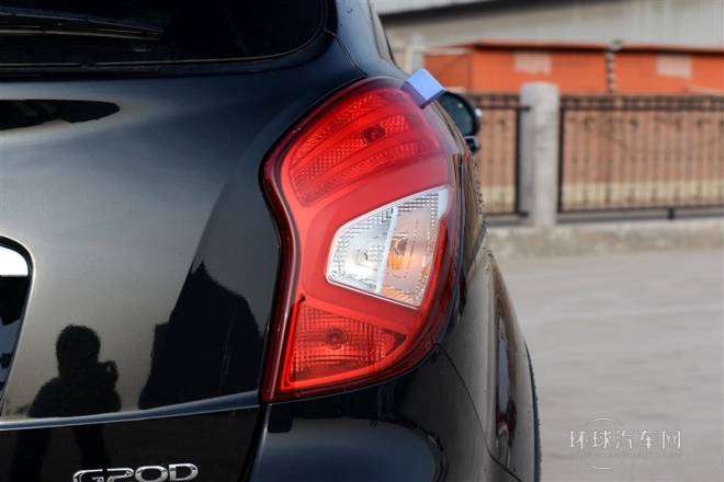 2015款 2.0L 兩驅(qū)自動致純版