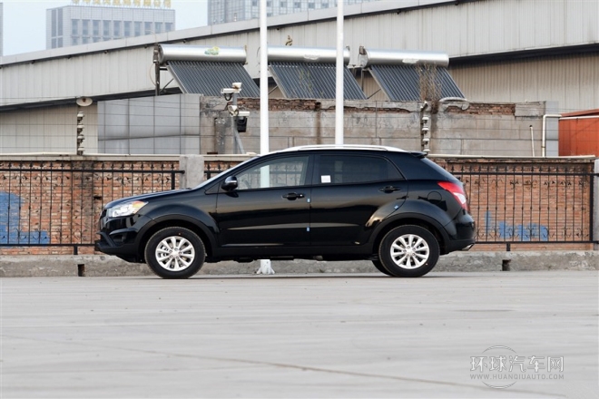 2015款 2.0L 兩驅自動致純版