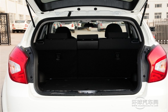 2015款 2.0L 兩驅自動致享版