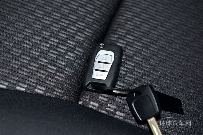 2015款 2.0L 四驅(qū)自動致純版