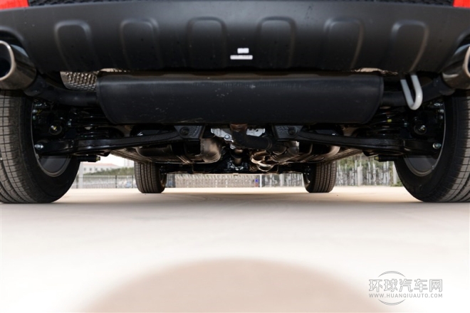 2015款 2.0L 四驅自動致純版