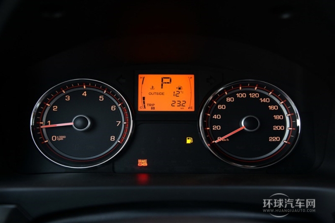 2015款 2.0L 四驅自動致純版