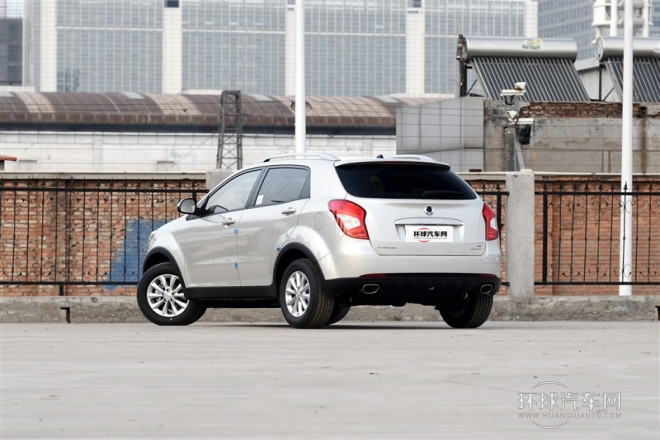 2015款 2.0L 四驅自動致純版