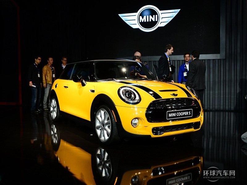 2015款 2.0T COOPER S 手動