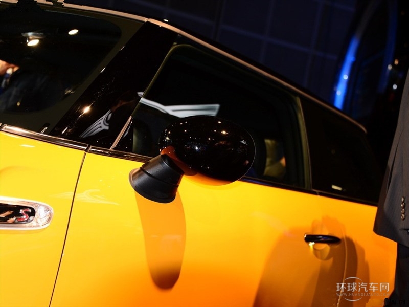 2015款 2.0T COOPER S 手動