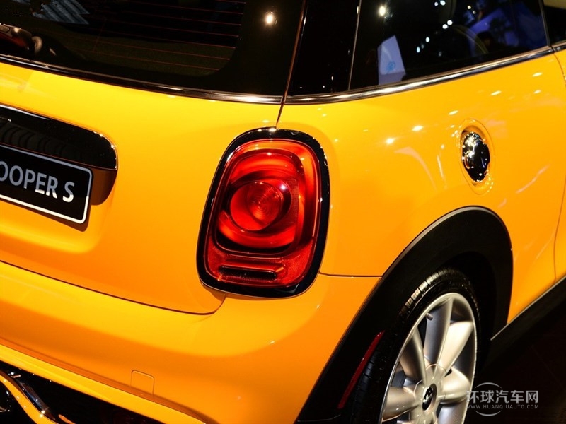 2015款 2.0T COOPER S 手動