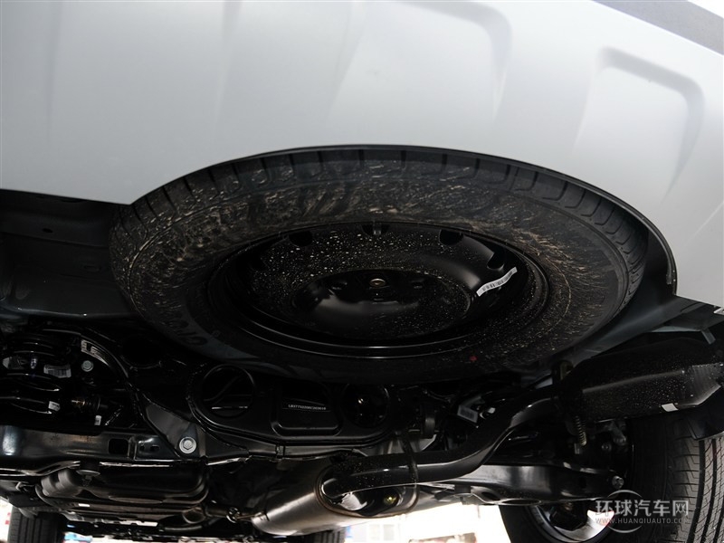 2015款 運動版 2.0L 自動尊享型