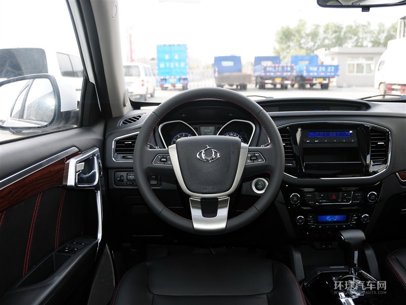 2015款 運動版 2.0L 自動尊享型