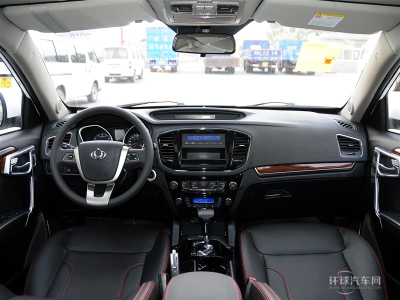 2015款 運動版 2.0L 自動尊享型