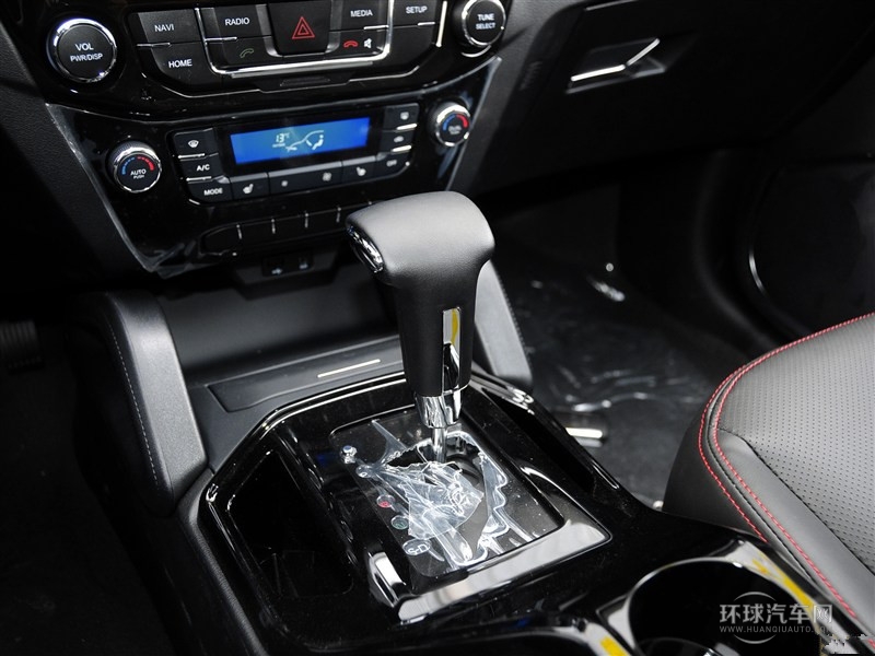 2015款 運動版 2.0L 自動尊貴型