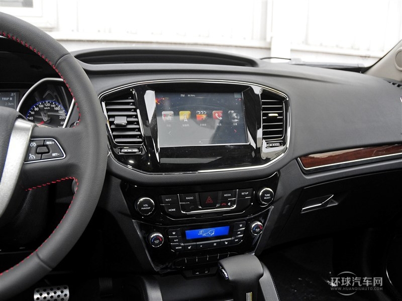 2015款 運動版 2.0L 自動尊貴型