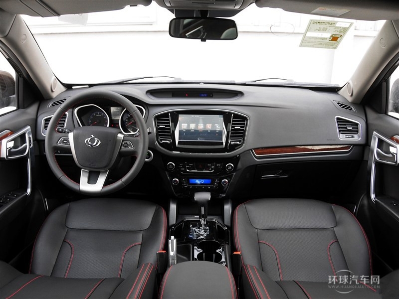 2015款 運動版 2.0L 自動尊貴型