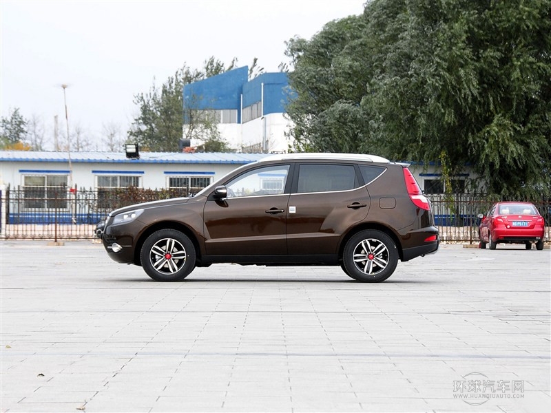 2015款 運動版 2.0L 自動尊貴型