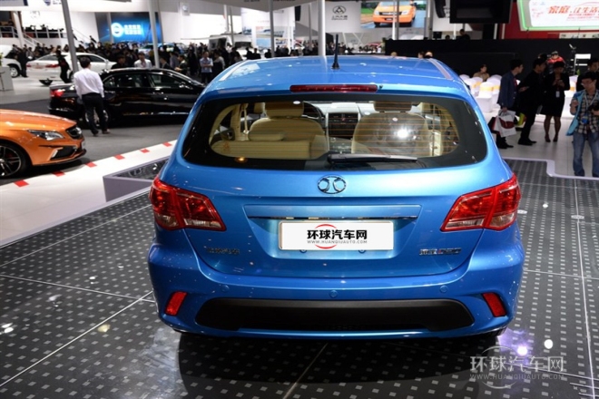 2015款 兩廂 1.5L 自動(dòng)樂尚版