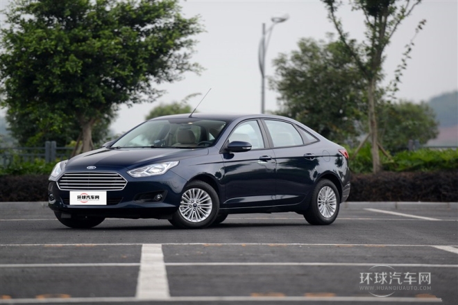 2015款 1.5L 自動舒適型