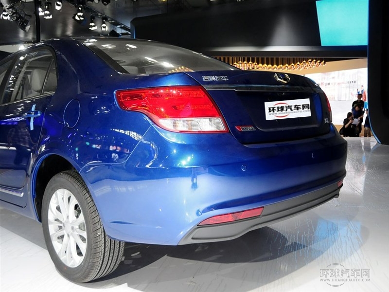 2015款 1.3T 6MT 尊貴型