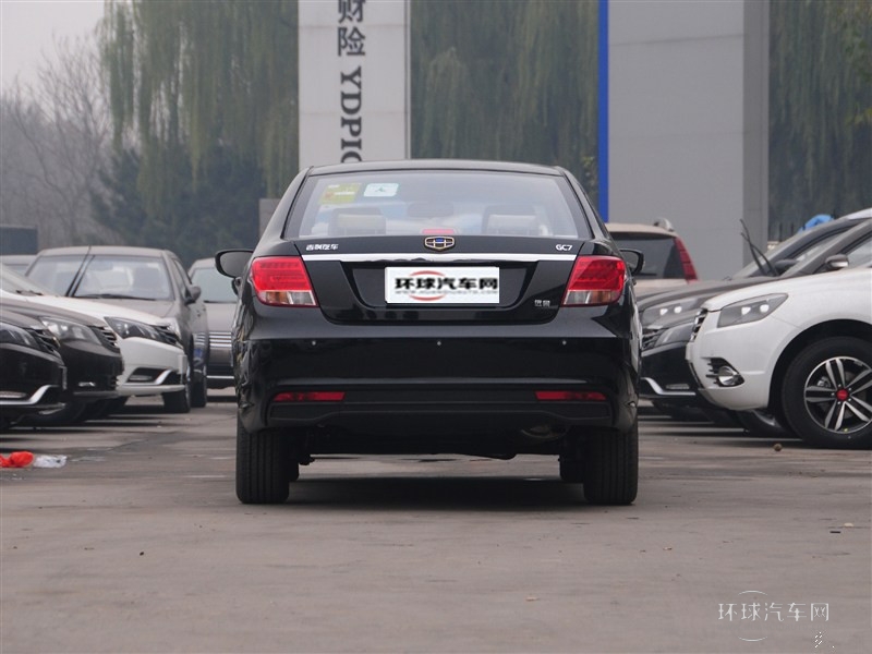 2015款 1.5L 5MT 精英型