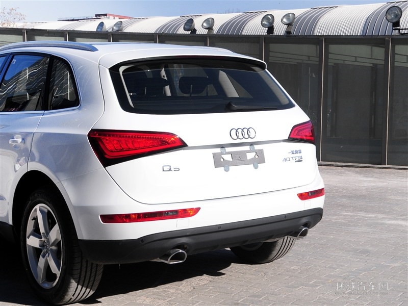 2015款 40 TFSI 技術型