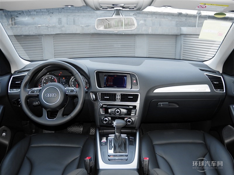 2015款 40 TFSI 技術型