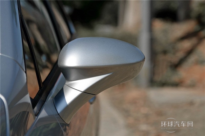 2015款 1.5L 手動金鉆型