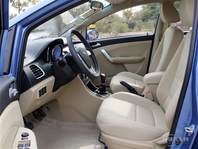 2015款 1.5L 手動黃鉆型