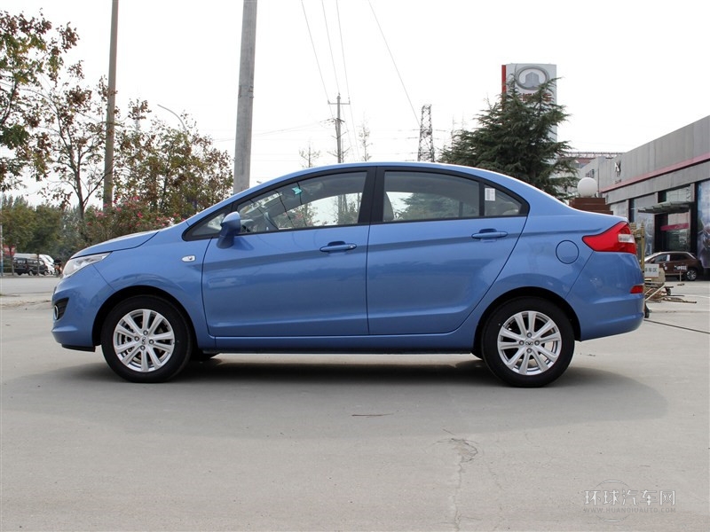 2015款 1.5L 手動(dòng)黃鉆型