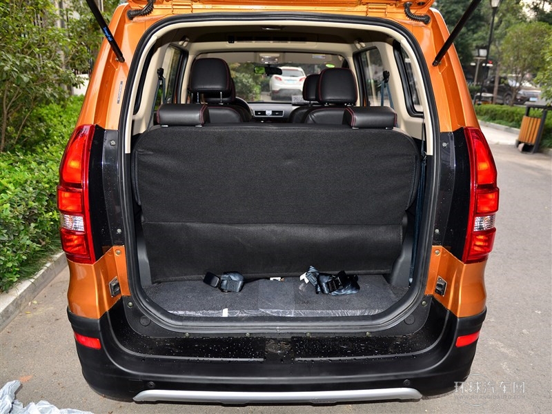 2015款 1.5L 360豪華型4A91S