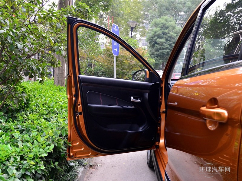 2015款 1.5L 360豪華型4A91S