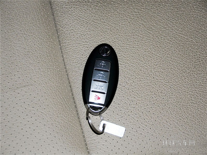 2014款 1.6L 手動(dòng)智驅(qū)精英型