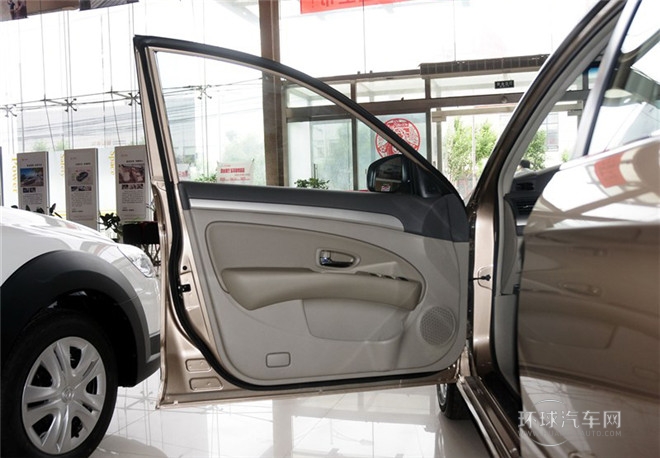 2014款 1.6L 手動智驅精英型