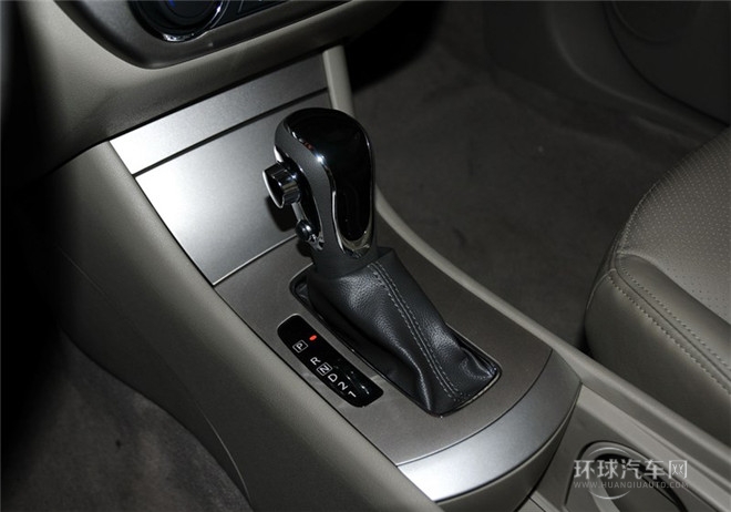 2014款 1.6L 手動智驅精英型