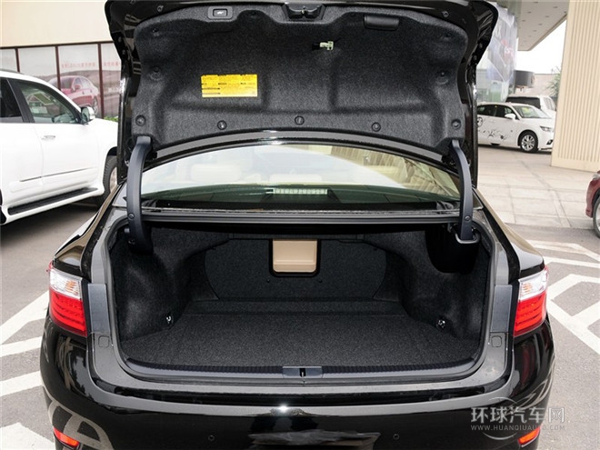 2014款 350 尊貴版