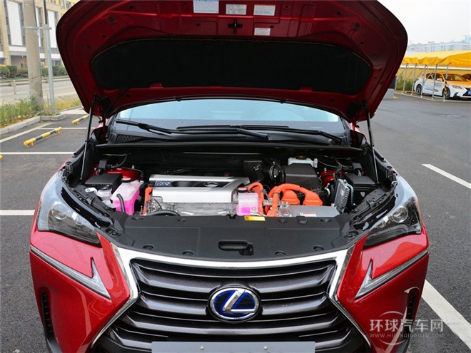 2015款 300h 前驅(qū) 鋒尚版