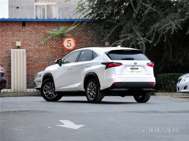 2015款 300h 全驅 鋒致版