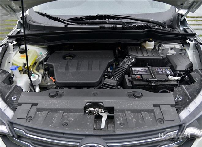 2015款 2.0L 手動智逸型