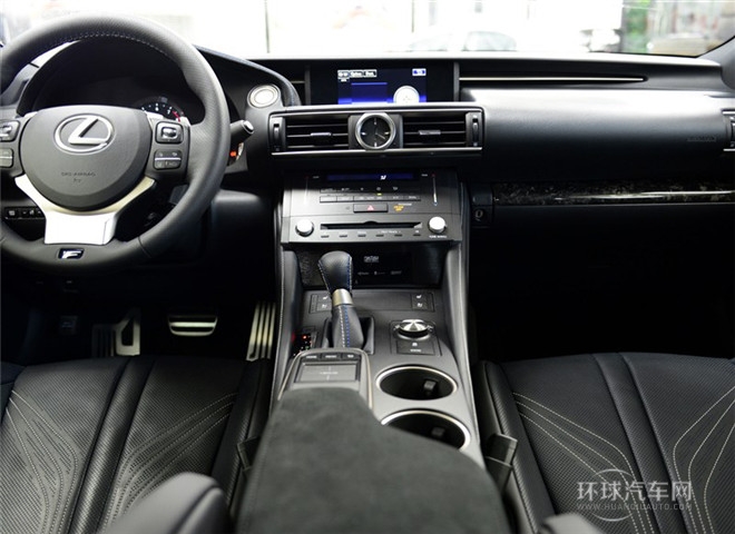 2015款 F 5.0L 碳纖維版