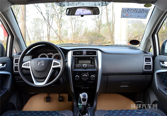 2014款 三廂 1.4L 手動理想型