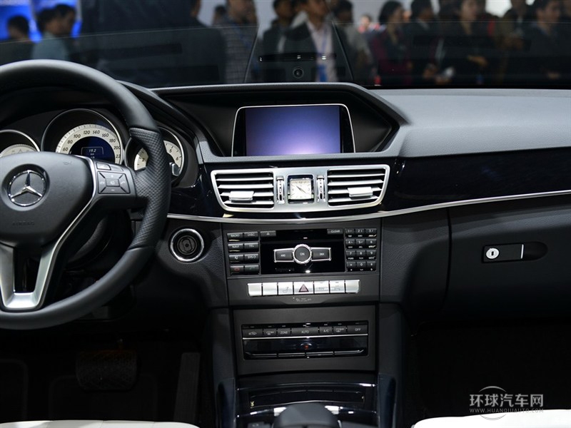 2015款 E 180 L 運動型