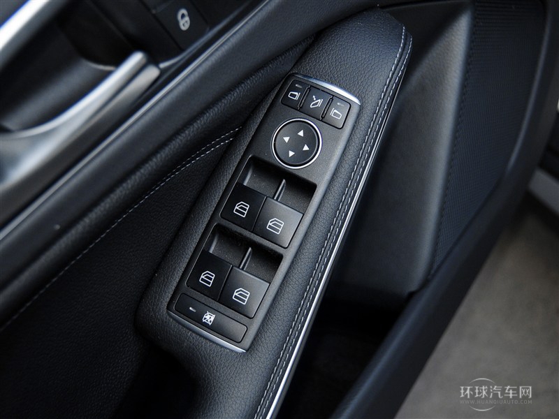 2015款 GLA 260 4MATIC