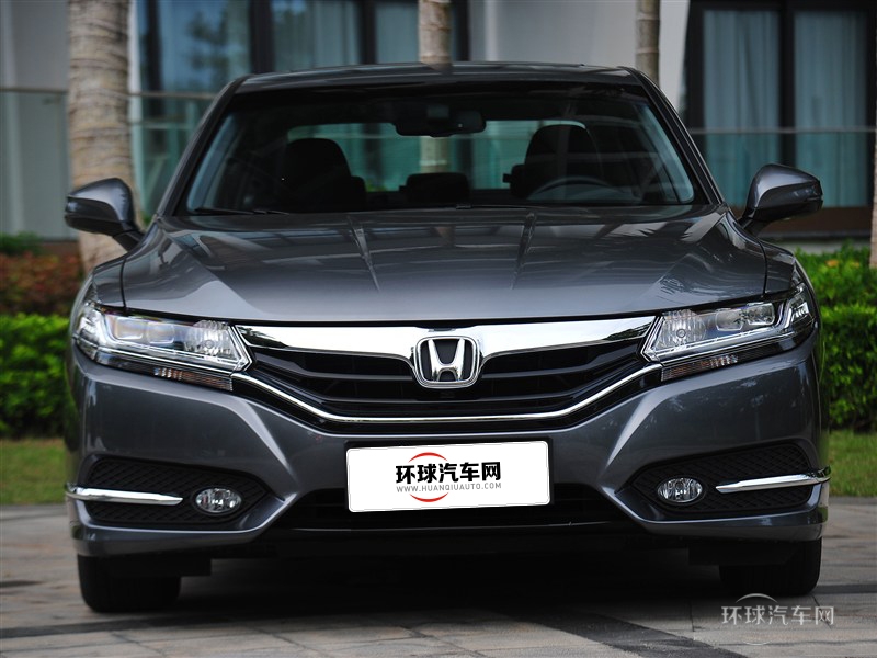 2015款 2.0L 尊貴版