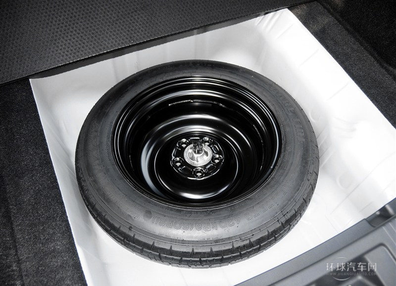 2015款 1.8L CVT兩驅豪華型