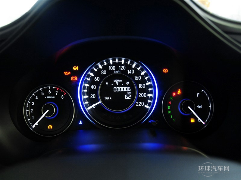 2015款 1.8L 自動豪華版