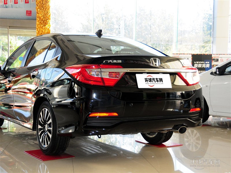 2015款 1.8L 自動豪華版